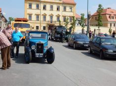 28.5.2016 - Historická vozidla na náměstí